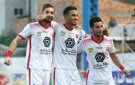 دیوار دفاعی محبوب پرسپولیسی‌ها/ عکس