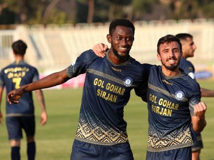 بازیکن گابنی غیرمجاز شناخته شد/ دیدارهای گل‌گهر برابر استقلال، پیکان و سپاهان ۳-۰ می‌شود