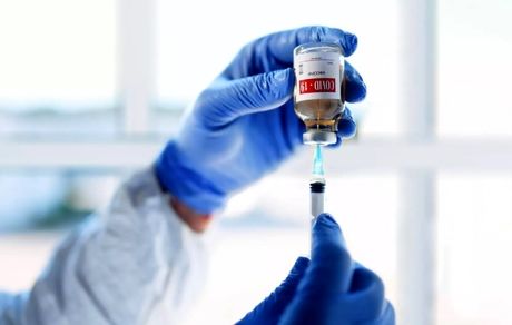 یک آلمانی، ۲۱۷ بار واکسن کرونا زد