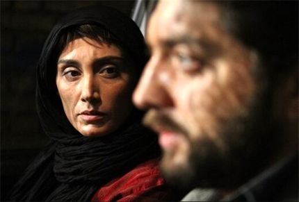 حمیدرضا صدر در کالیفرنیا «پل چوبی» را نقد می‌کند