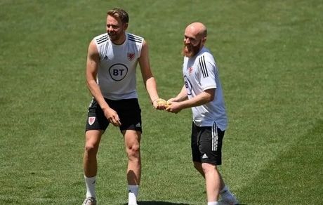 حضور در جام جهانی با بازی در لیگ دسته ۴!