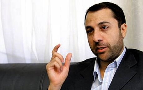 ابزارهای اقتدار به بانک مرکزی داده شود/منابع منجمد بانکی به حوزه تولید و کار باز گردد