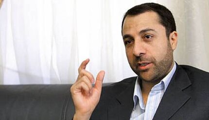 ابزارهای اقتدار به بانک مرکزی داده شود/منابع منجمد بانکی به حوزه تولید و کار باز گردد