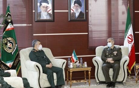 سردار حاجی زاده: همکاری ها با وزارت دفاع در حوزه ارتقا قدرت موشکی سپاه گسترده خواهد شد