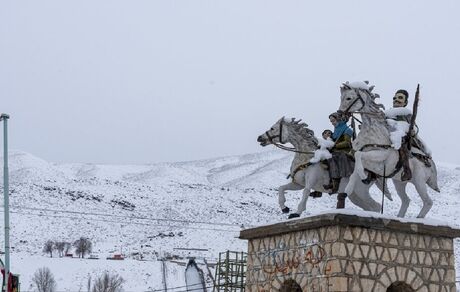 بارش ۳۲ سانتی متر برف در کوهرنگ