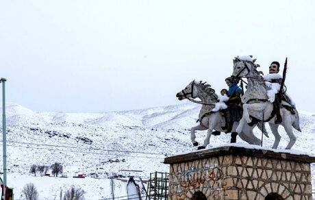 بارش ۳۲ سانتی متر برف در کوهرنگ
