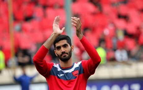 خیال پرسپولیسی‌ها راحت شد / بازگشت مدافع محبوب یحیی گل‌محمدی