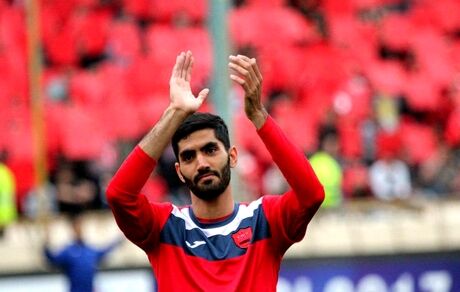 خیال پرسپولیسی‌ها راحت شد / بازگشت مدافع محبوب یحیی گل‌محمدی