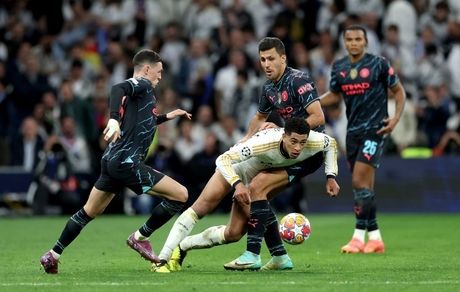 موشک پشت موشک / نبرد جذاب رئال مادرید و منچسترسیتی برنده نداشت ولی ۶ گل داشت