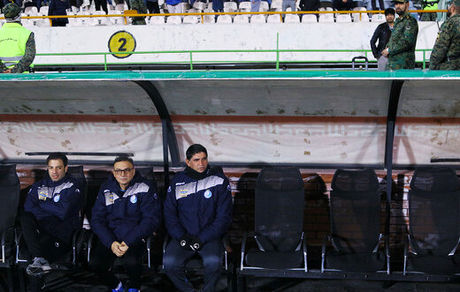 وریا استقلال را ارنج می‌کند، غلامپور تعویض!