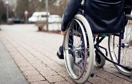 اخراج عامل ضرب و شتم یک معلول در یکی از آسایشگاه‌های مشهد