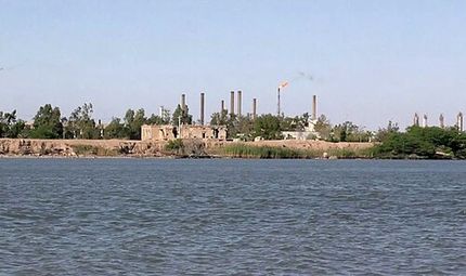 پشتیبانی دیپلماتیک برای لایروبی رودخانه اروند ضروری است. 


