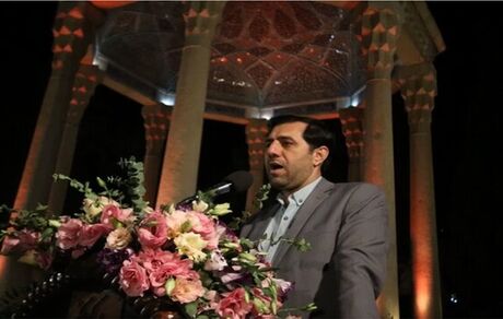 برپایی ارکستر بزرگ شیراز در حافظیه همزمان با هفته بزرگداشت یادروز حافظ