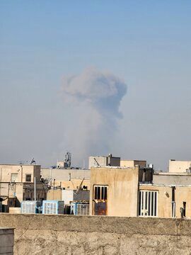 شنیده شدن صدای انفجار در تهران و کرج / خبرگزاری مهر: به استانداری اصفهان حمله شد