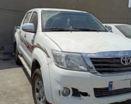 کشف و توقیف ۵ دستگاه خودروی قاچاق از یک منزل مسکونی!
