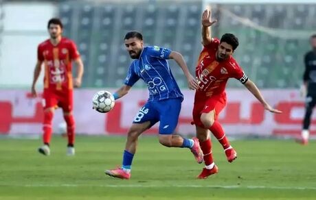 هافبک استقلال بازی با المحرق را از دست داد