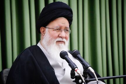 علم‌الهدی: باید جشنهای ماه شعبان در فضای حقیقی برگزار شود؛ فقط فضای مجازی کافی نیست