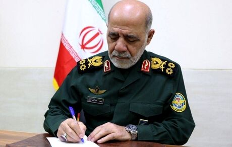 فرمانده قرارگاه مرکزی خاتم‌الانبیا: فرزندان ملت در نیروهای مسلح «دست به ماشه»، آماده شلیک به قلب دشمن هستند