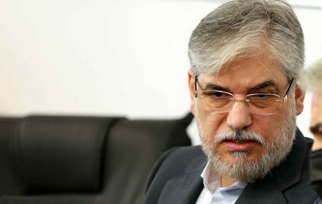 وزیر علوم: لپ‌تاپ و موبایل دانشجویان بیمه می‌شود