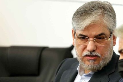 وزیر علوم: لپ‌تاپ و موبایل دانشجویان بیمه می‌شود