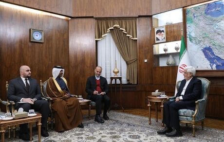 عارف: سطح روابط اقتصادی با قطر را به سطح روابط بالای سیاسی برسانیم