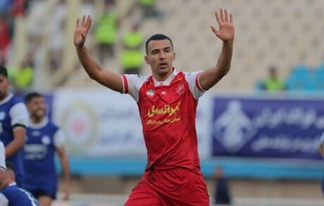 مهاجم سوئدی پرسپولیس جدا می‌شود