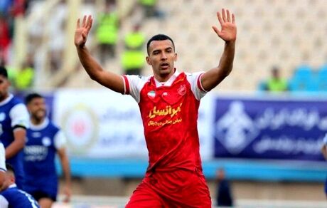 مهاجم سوئدی پرسپولیس جدا می‌شود
