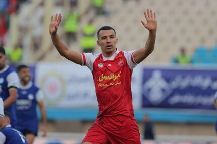 مهاجم سوئدی پرسپولیس جدا می‌شود