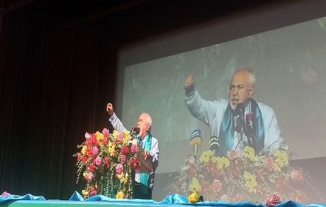 ظریف: در زمان خاتمی تحریمی علیه ایران وضع نشد / فرق هست بین پزشکیان و دلالان سیاسی