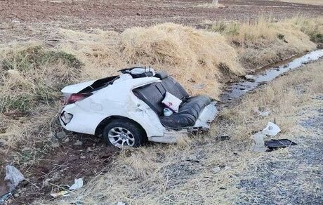 ایرانخودرو به تصویر نصف شدن خودروی دنا در تصادف واکنش نشان داد