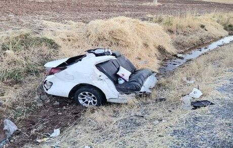 ایرانخودرو به تصویر نصف شدن خودروی دنا در تصادف واکنش نشان داد