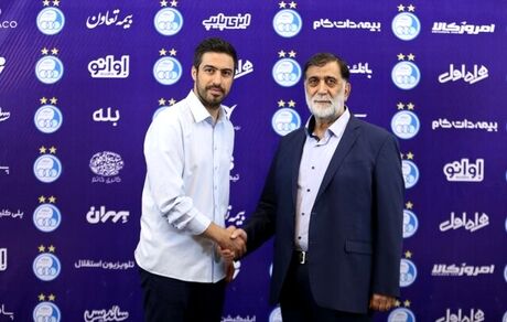 خسرو حیدری مربی تیم فوتبال استقلال شد