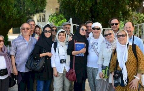ورود نخستین تور گردشگران فرانسوی به ایران  