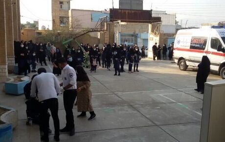 این بار مسمومیت دانش آموزان در ۵ مدرسه مشهد