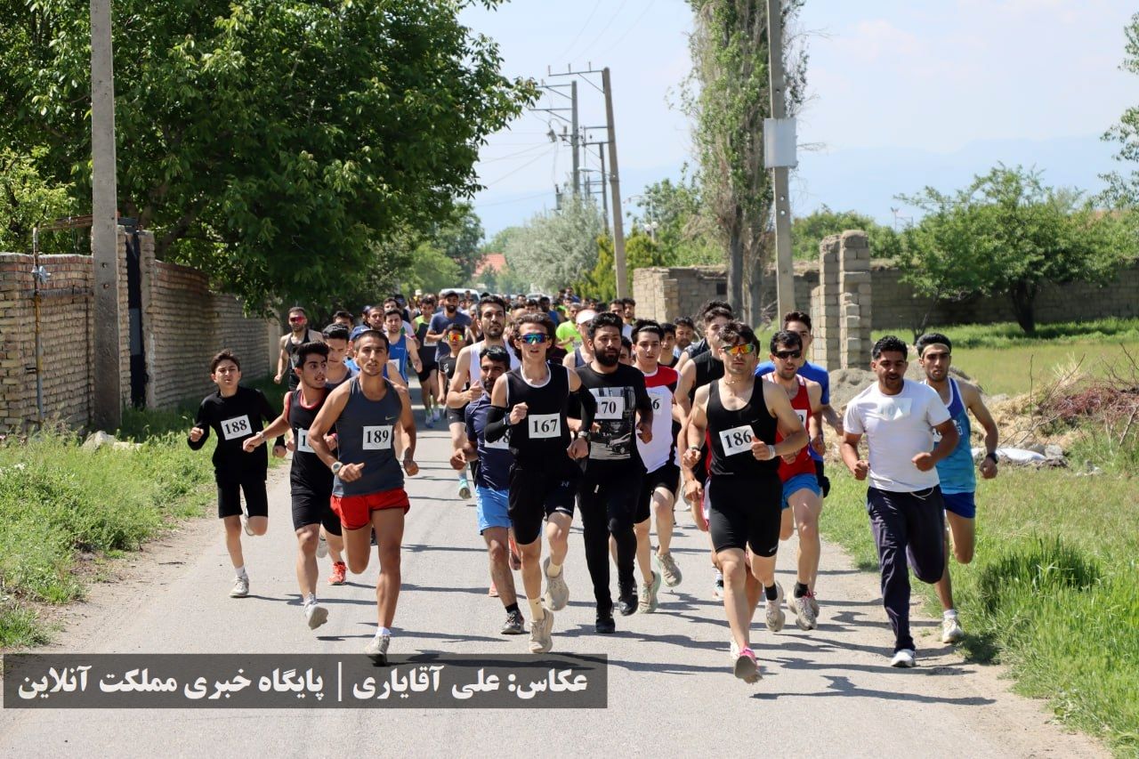 مسابقات دوی صحرانوردی ۴ کیلومتری در ارومیه