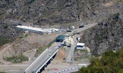 توافق جمهوری آذربایجان و ارمنستان برای بازگشایی کریدور لاچین