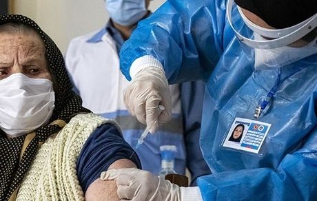 آغاز واکسیناسیون سالمندان ۷۰ سال به بالا از فردا