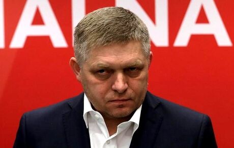 بازداشت و آزاد شدن نخست وزیر سابق و ضد واکسیناسیون اسلوواکی