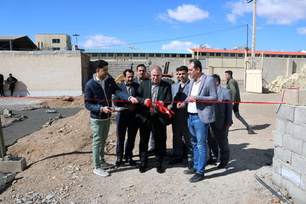 خط جدید شرکت آتی فولاد دماوند در شهرستان تیران و کرون با حمایت بانک توسعه تعاون افتتاح شد
