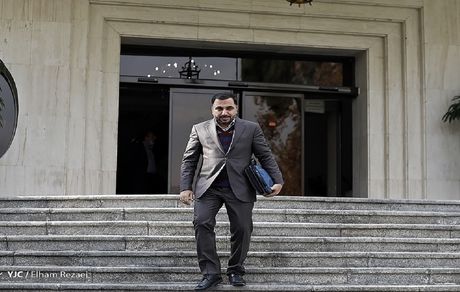 از اینترنت ماهواره‌ای استارلینک استقبال می‌کنیم ولی در چارچوب قواعد کشورمان