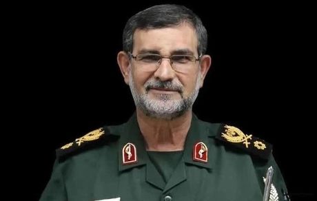 خبر شهادت دریابان تنگسیری فرمانده نیروی دریایی سپاه تایید شد
