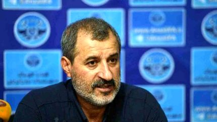 
مایلی‌کهن: مگر جدا از مردم هستم که حالم خوب باشد؟
