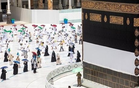 آغاز عمره برای زائران خارجی و انتظار ایران