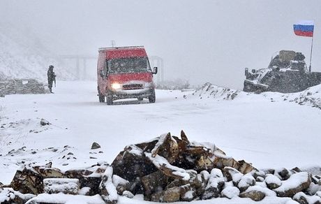 ارمنستان، جمهوری آذربایجان را متهم به بستن یک محور ارتباطی حیاتی کرد