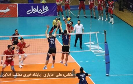 برد مدعیان لیگ برتر والیبال در روز بازی نکردن سایپا و ادامه قعرنشینی استقلال