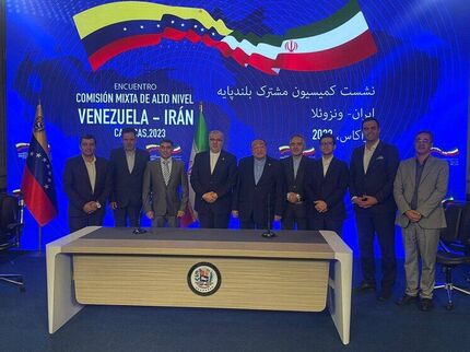 امضای قراردادهای نفتی بین ایران و ونزوئلا