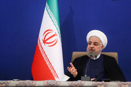 روحانی: اگر از برجام خارج می شدیم، همه هزینه ها با ما بود/ طرح فروش نفت کاملا به نفع مردم است