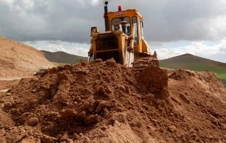 تایید قاچاق خاک ایران به کشورهای حاشیه خلیج فارس