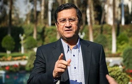 همتی: سهام بورسی و سهام عدالت وثیقه تسهیلات کارت اعتباری می‌شود