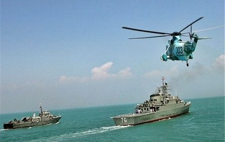 نیروی دریایی ارتش یک کشتی متخلف با پرچم جزایر مارشال را توقیف کرد